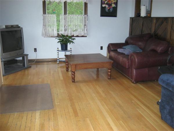 115 Hillside Road Braintree, MA 02184 - Photo 6 of 12 Gallery Image 6