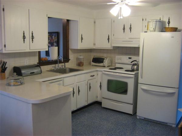 115 Hillside Road Braintree, MA 02184 - Photo 8 of 12 Gallery Image 8