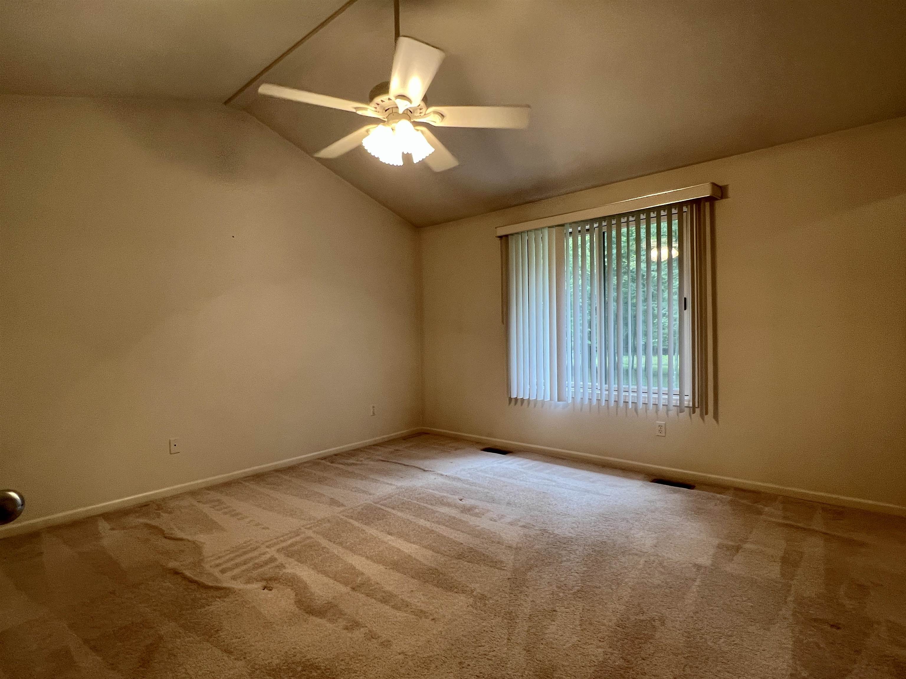 11525 Elms Road Birch Run, MI 48415 - Photo 18 of 38 50121730-17.JPG
