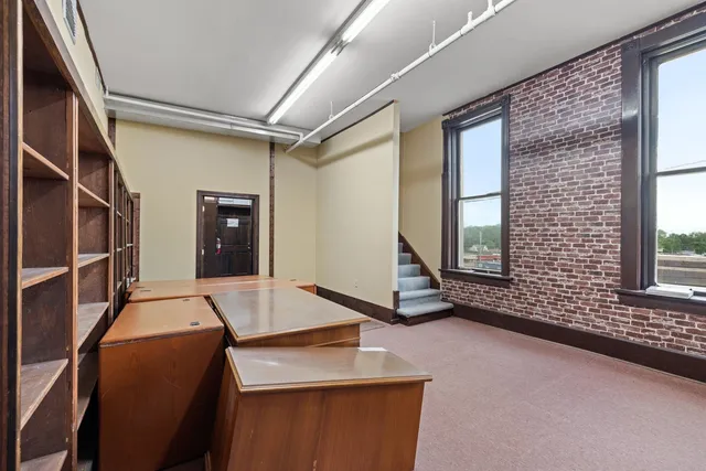 $1 | 114 West Liberty Avenue, Covington, TN 38019