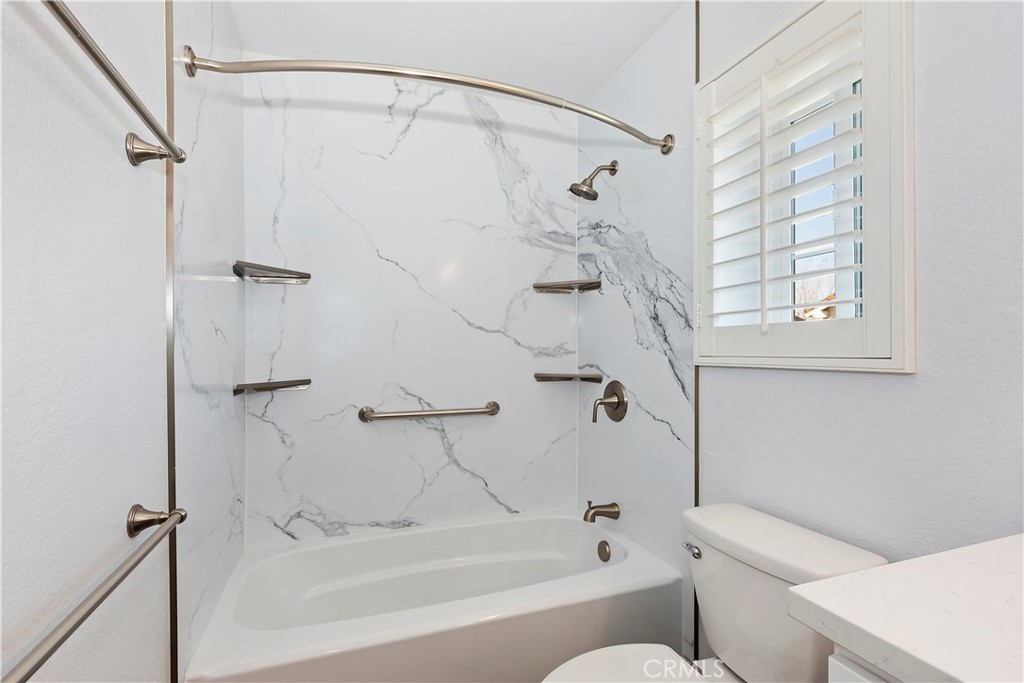 2192 Avocado Way Tustin, CA 92782 - Photo 26 of 41