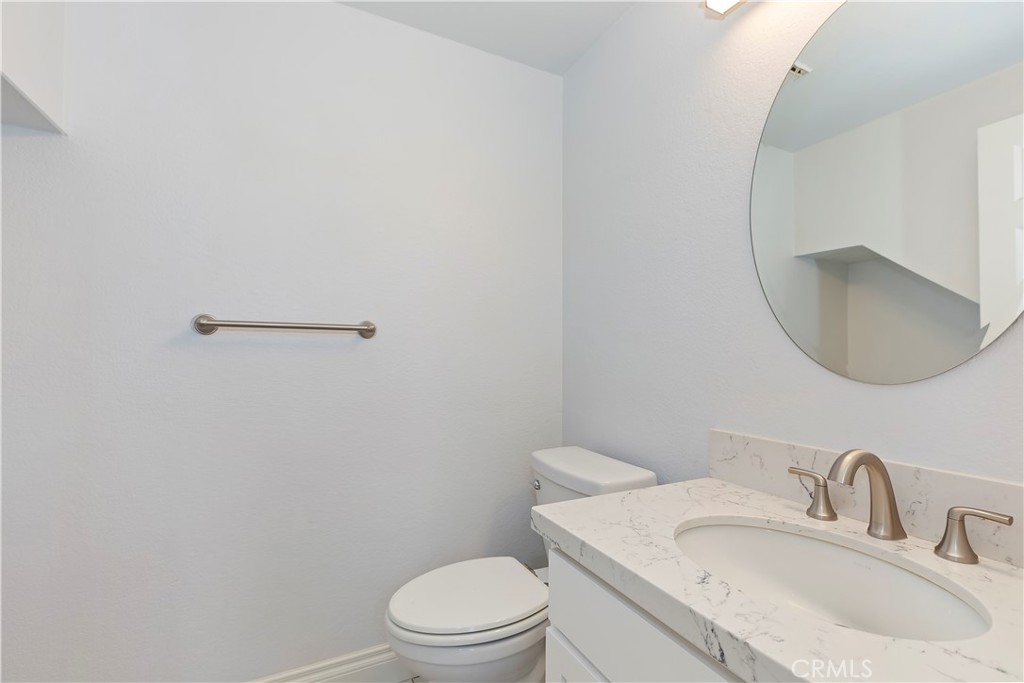 2192 Avocado Way Tustin, CA 92782 - Photo 28 of 41