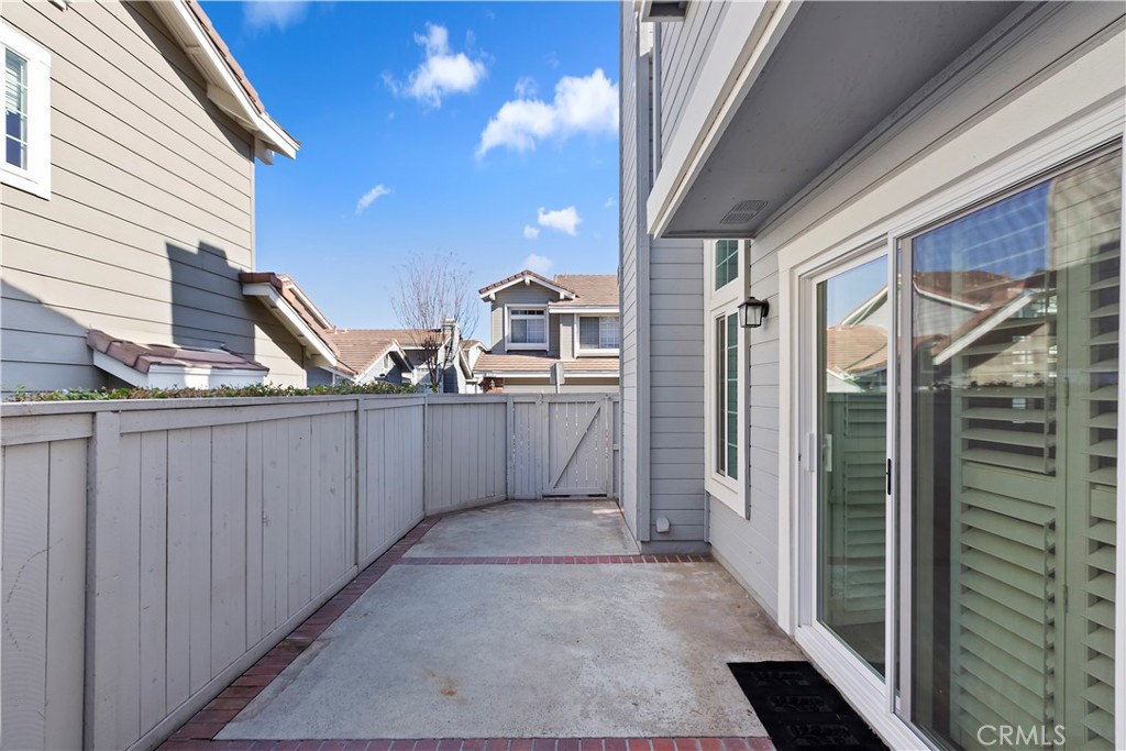 2192 Avocado Way Tustin, CA 92782 - Photo 32 of 41