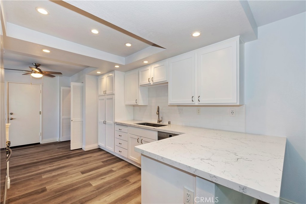 2192 Avocado Way Tustin, CA 92782 - Photo 10 of 41