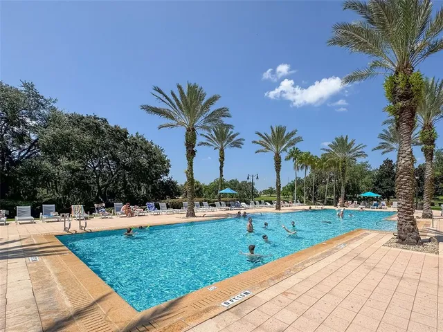 $2,300 | 1100 Sunset View Circle, Unit 302, Reunion, FL 34747