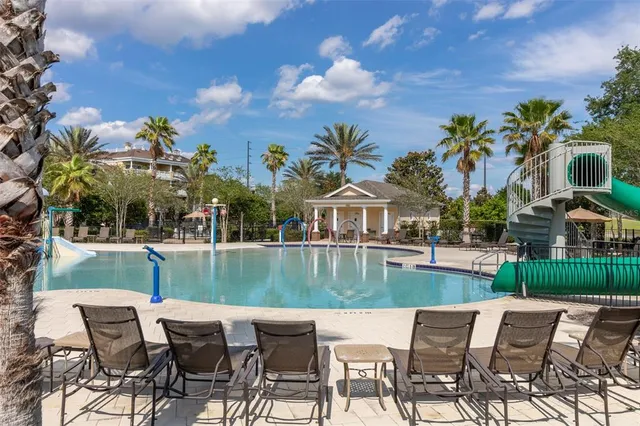 $2,300 | 1100 Sunset View Circle, Unit 302, Reunion, FL 34747
