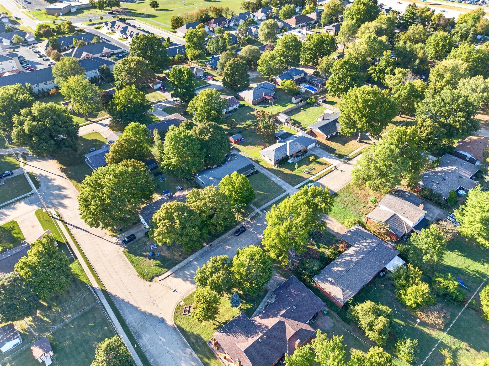 4115 South Fairway Avenue Springfield, MO 65804 - Photo 36 of 39 36-DJI_0429