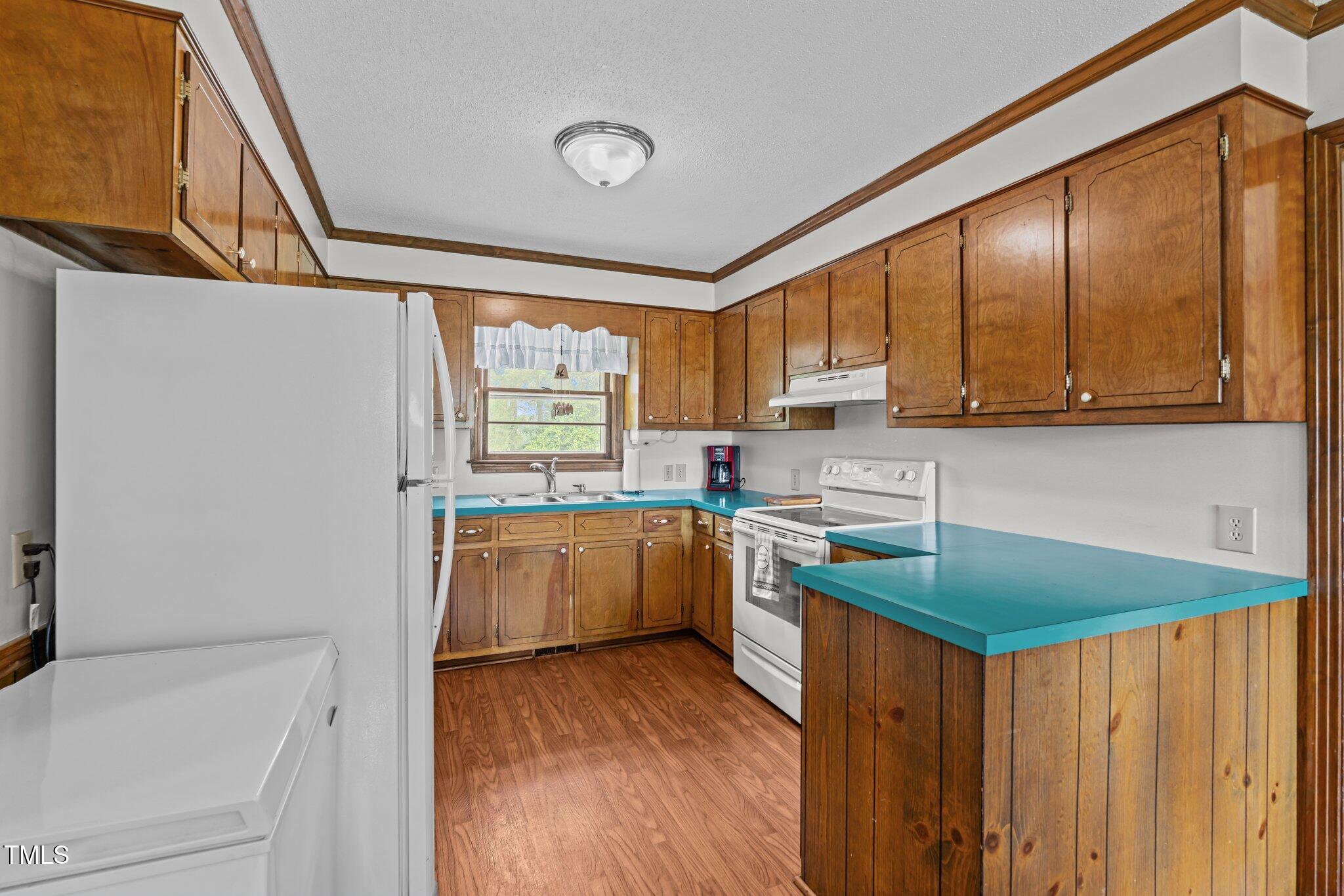 445 Lee County Line Road Broadway, NC 27505 - Photo 12 of 39 26-web-or-mls-DSC09693