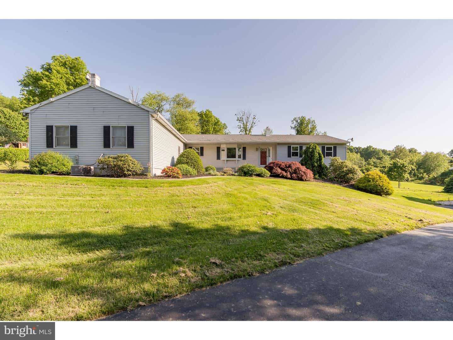 4526 Mill Road Emmaus, PA 18049 - Photo 2 of 20 Gallery Image 2