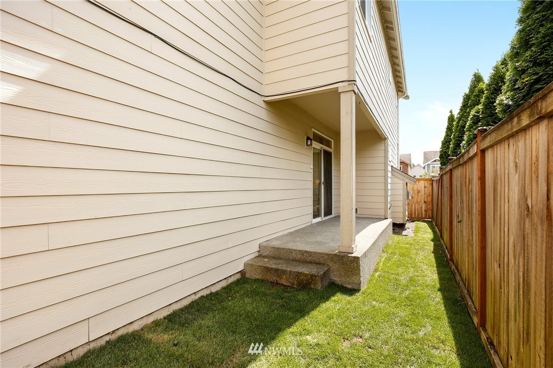 4408 Northeast 3rd Lane Renton, WA 98059 - Photo 23 of 25 a view of a backyard with pathway