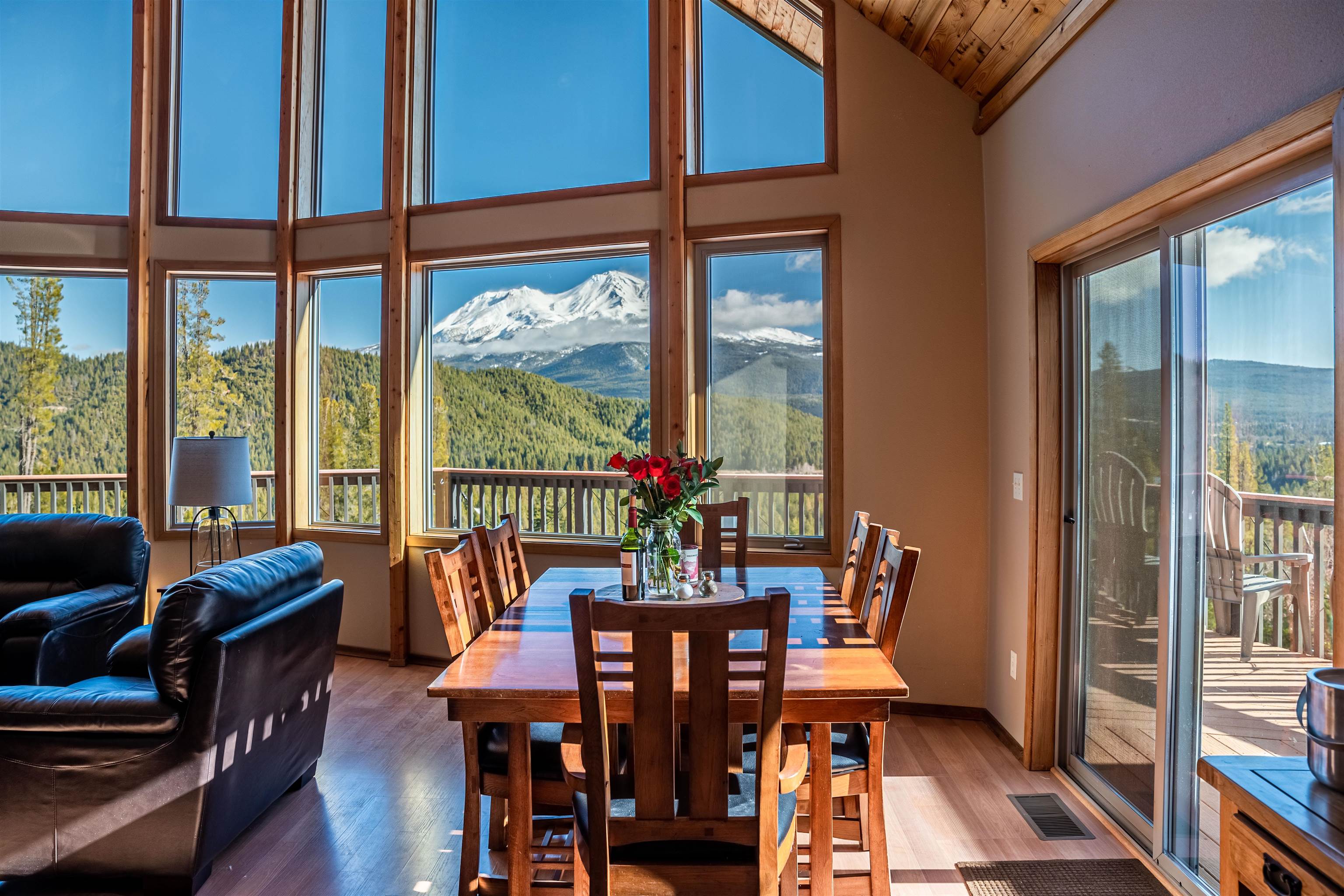 4612 West A Barr Road Mount Shasta, CA 96067 - Photo 5 of 26 Gallery Image 5