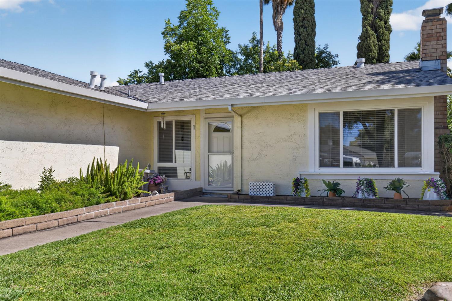 6528 Mossview Way Citrus Heights, CA 95621 - Photo 34 of 42