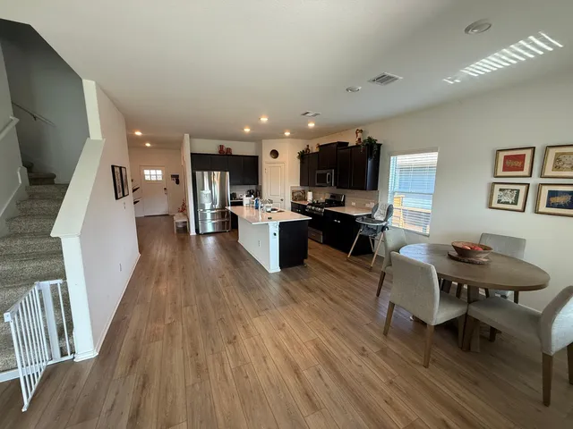 $2,551 | 380 Mendoza, Kyle, TX 78640