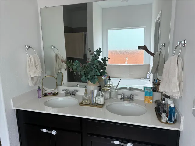 $2,551 | 380 Mendoza, Kyle, TX 78640