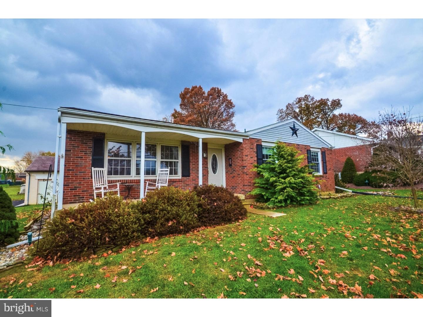 2842 Middletown Road Bethlehem, PA 18020 - Photo 1 of 18
