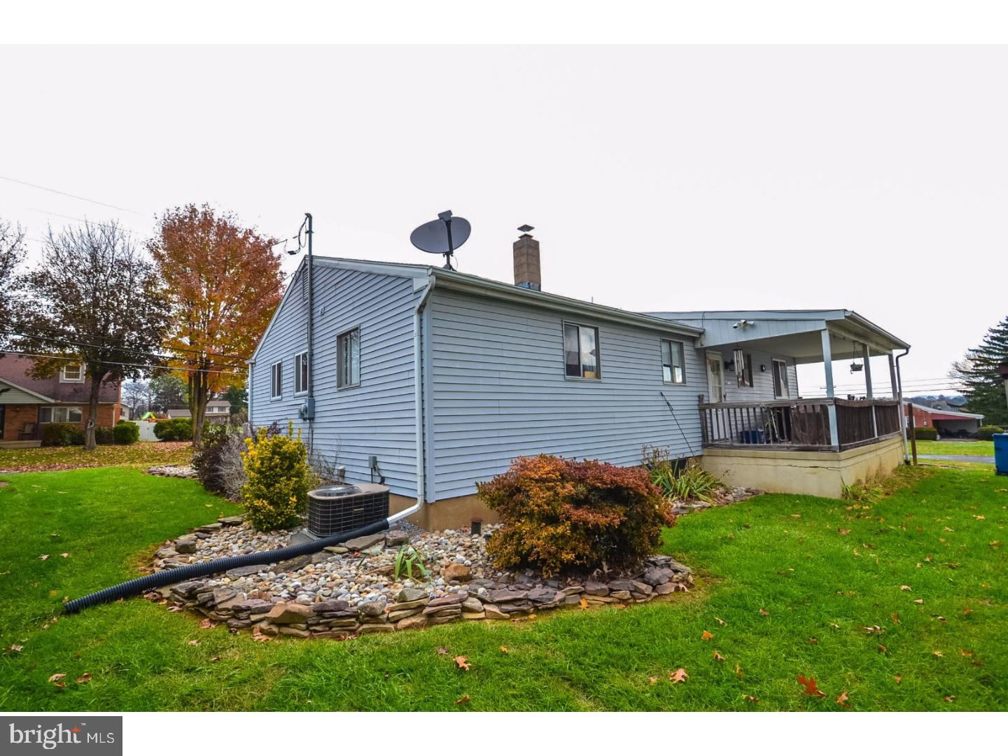 2842 Middletown Road Bethlehem, PA 18020 - Photo 17 of 18