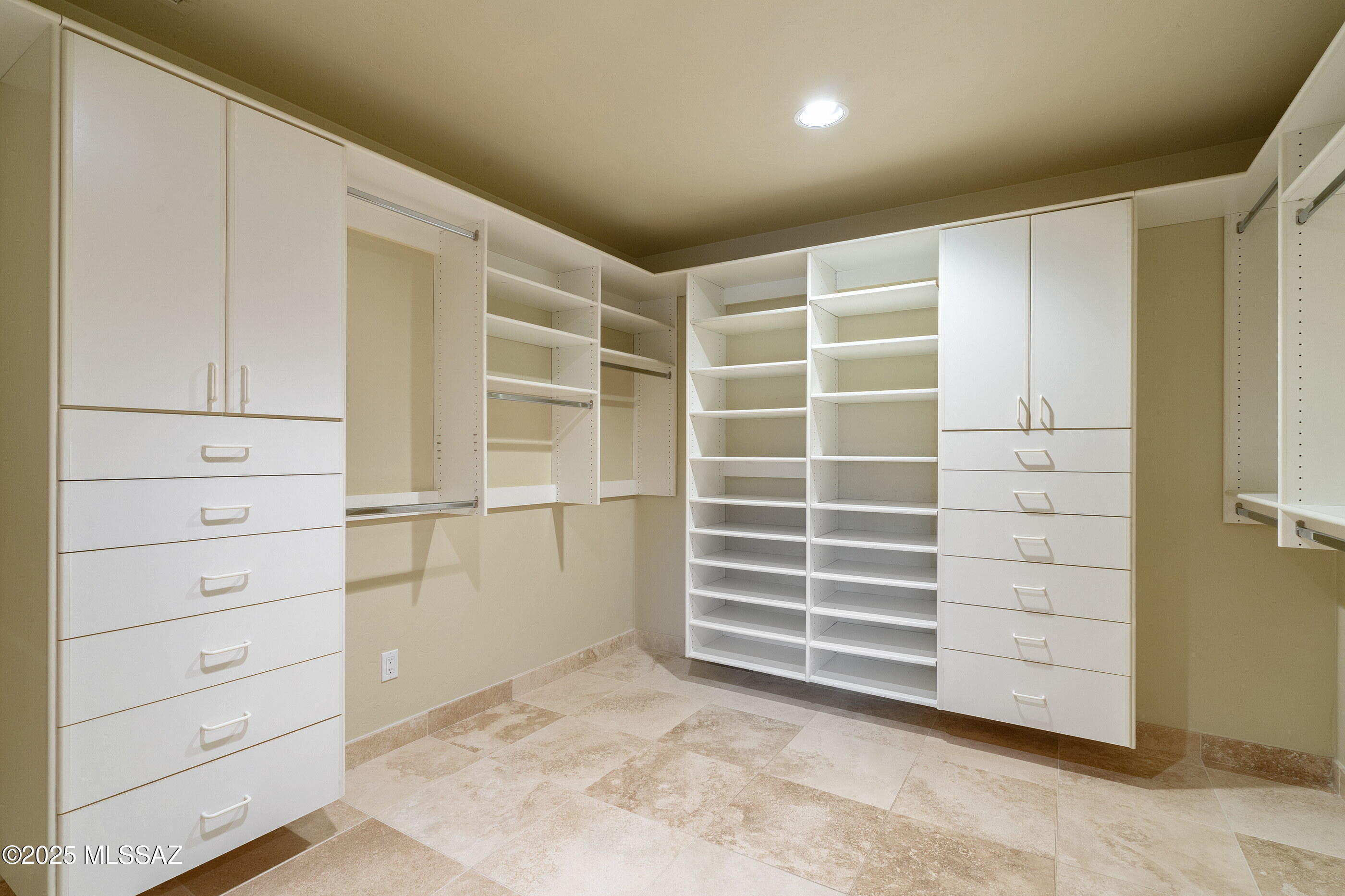 1751 West Sunkist Road Tucson, AZ 85755 - Photo 17 of 48