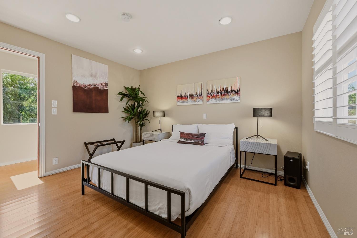 8174 Whited Road Sebastopol, CA 95472 - Photo 33 of 52