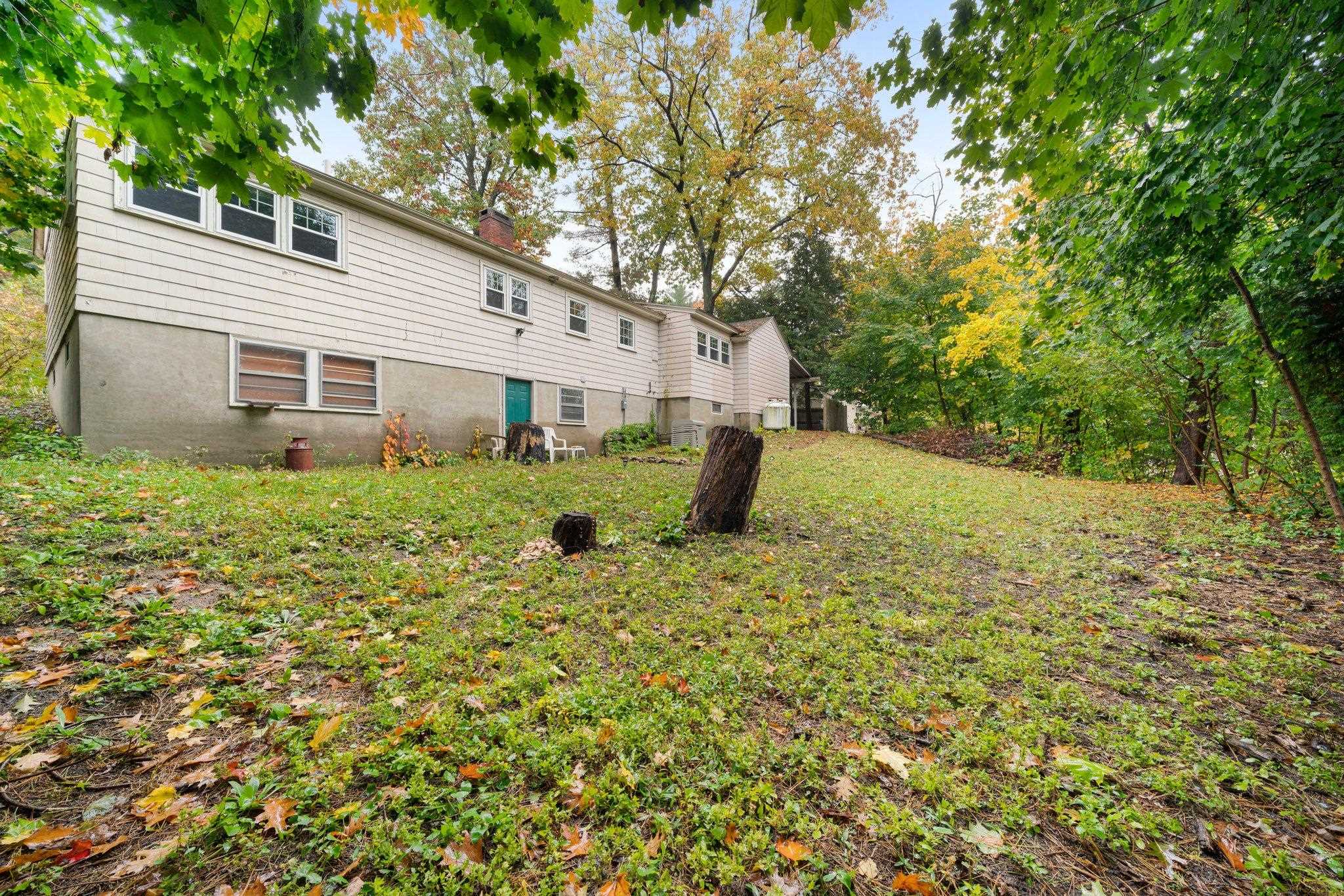 200 Tory Road Manchester, NH 03104 - Photo 3 of 28