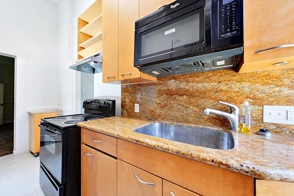 415 Dewey Street Waycross, GA 31501 - Photo 37 of 54