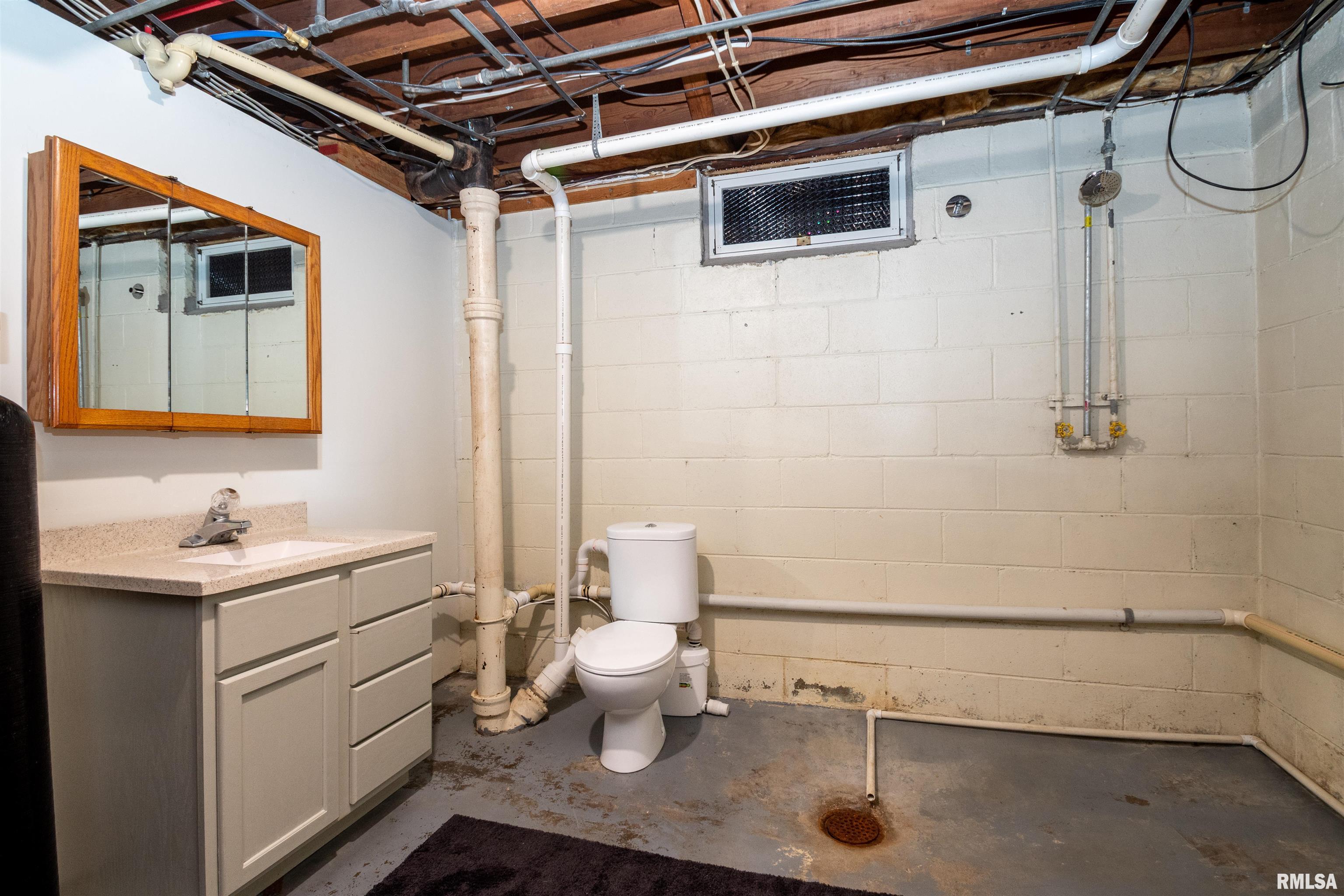 1007 Chestnut Street Pekin, IL 61554 - Photo 36 of 38