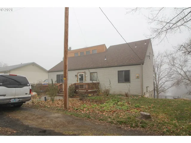 $374,900 | 314 South Normal Street, Weston, OR 97886