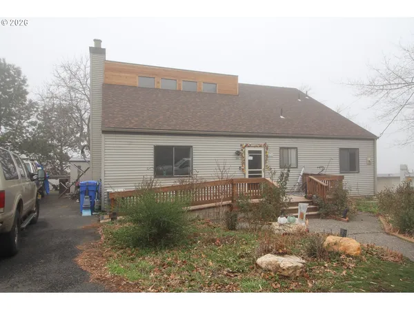 $374,900 | 314 South Normal Street, Weston, OR 97886