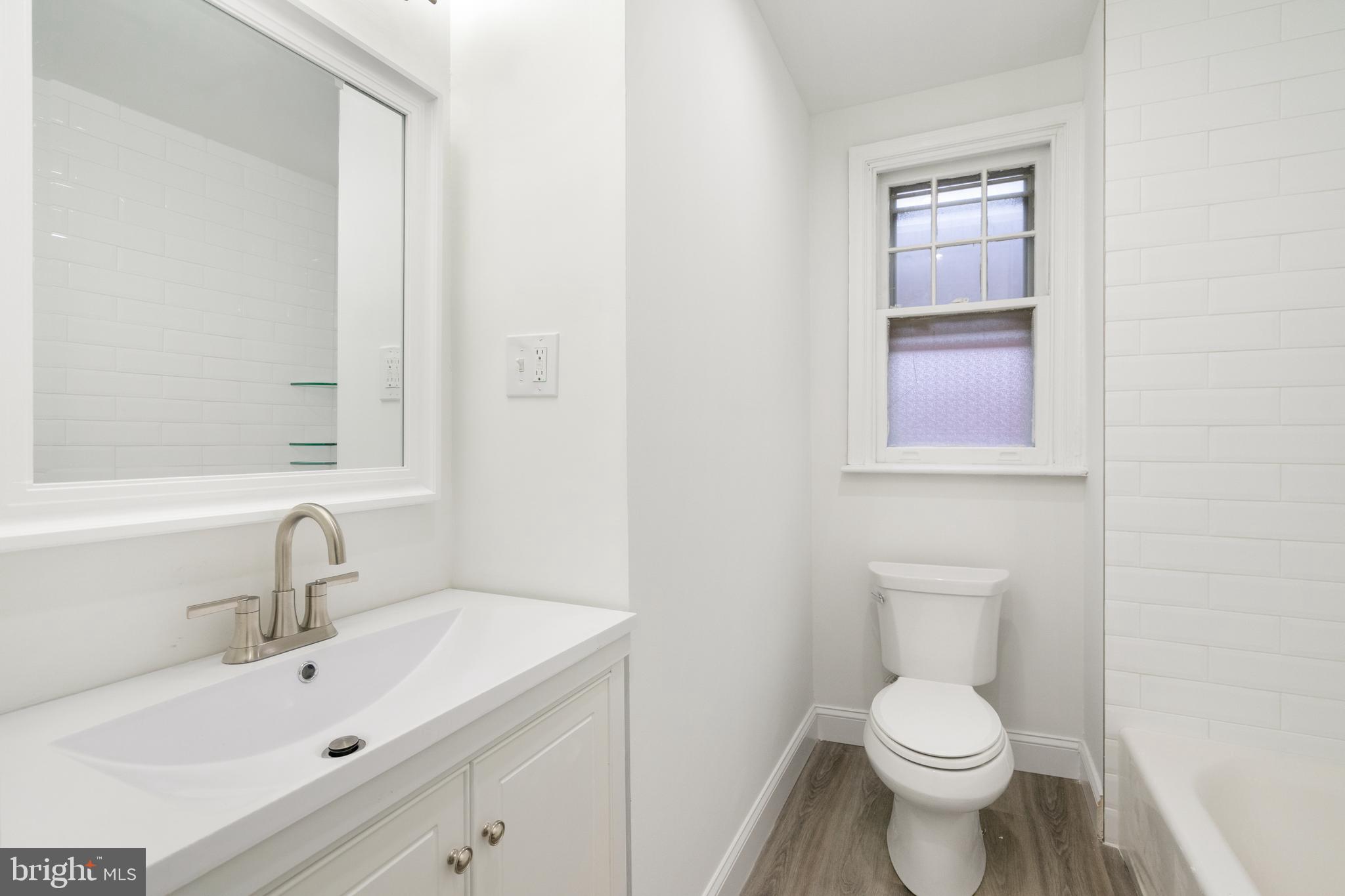 2431 North 50th Street Philadelphia, PA 19131 - Photo 17 of 23 Hall bath