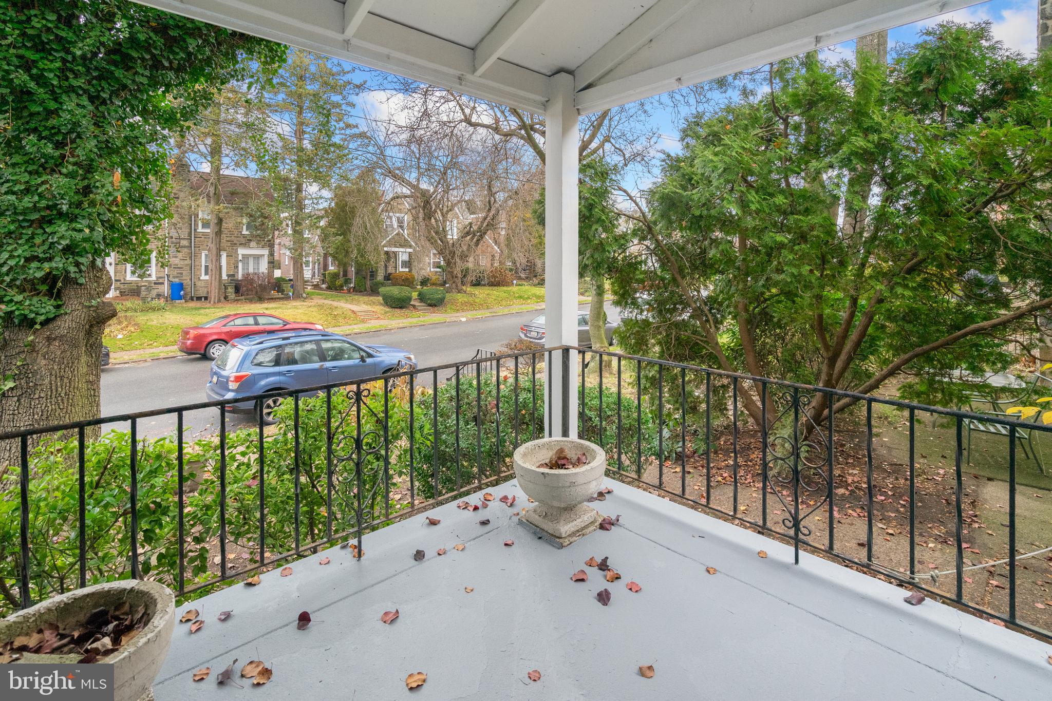 2431 North 50th Street Philadelphia, PA 19131 - Photo 19 of 23 Front porch