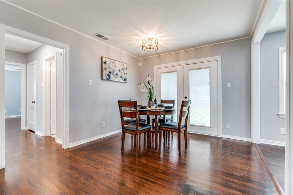 2736 Rolinda Drive Dallas, TX 75211 - Photo 7 of 12