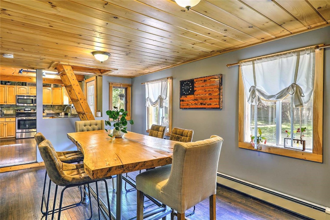 10 Narrow Lane Charlestown, RI 02813 - Photo 17 of 48