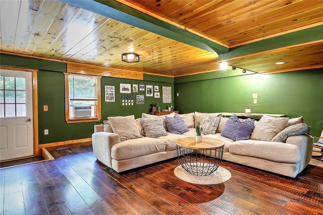 10 Narrow Lane Charlestown, RI 02813 - Photo 20 of 48