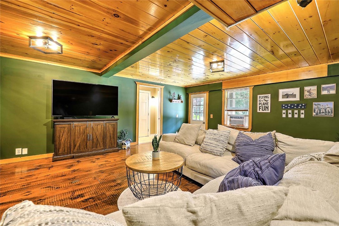 10 Narrow Lane Charlestown, RI 02813 - Photo 23 of 48