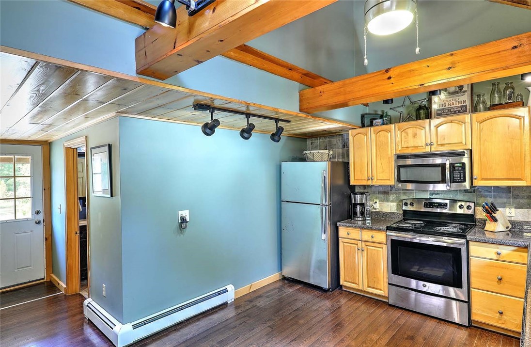 10 Narrow Lane Charlestown, RI 02813 - Photo 10 of 48