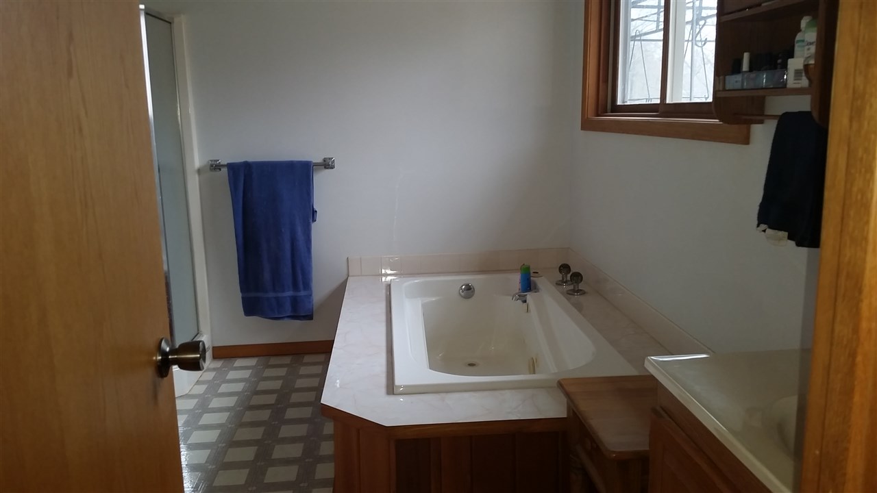 3760 North Pioneer Road Honor, MI 49640 - Photo 18 of 29 1815009-17.JPG