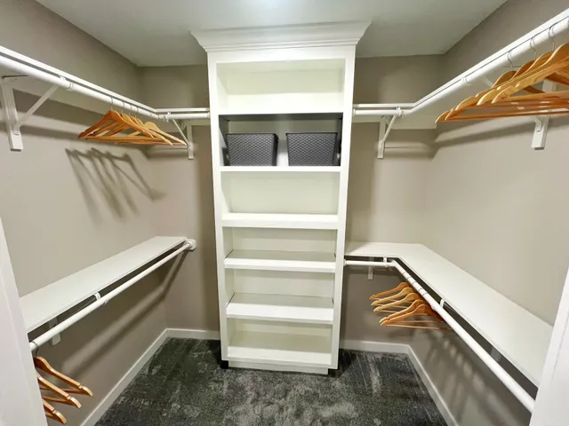 a view of walk in closet