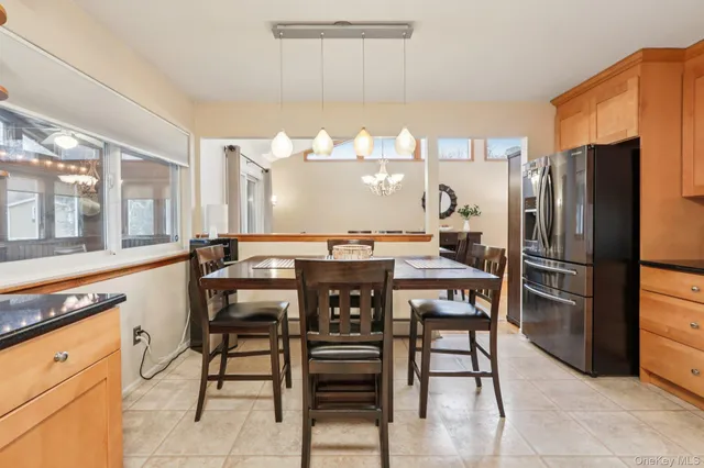 $840,000 | 4 Austin Way, Tappan, NY 10983