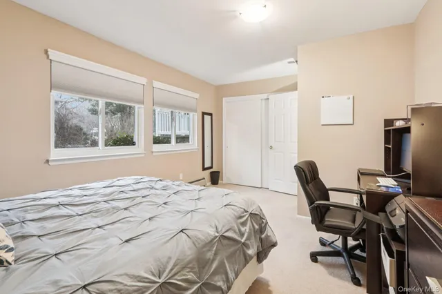 $840,000 | 4 Austin Way, Tappan, NY 10983