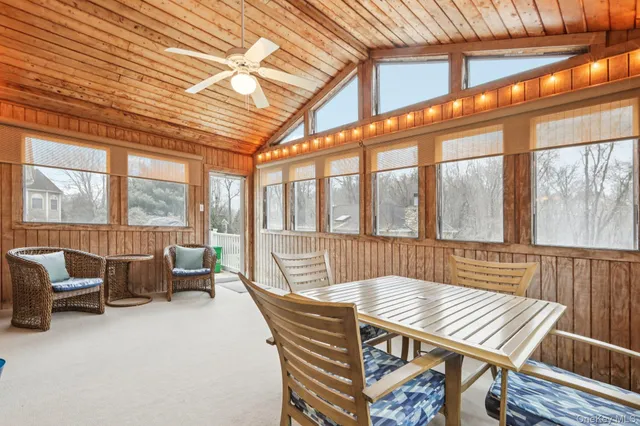 $840,000 | 4 Austin Way, Tappan, NY 10983