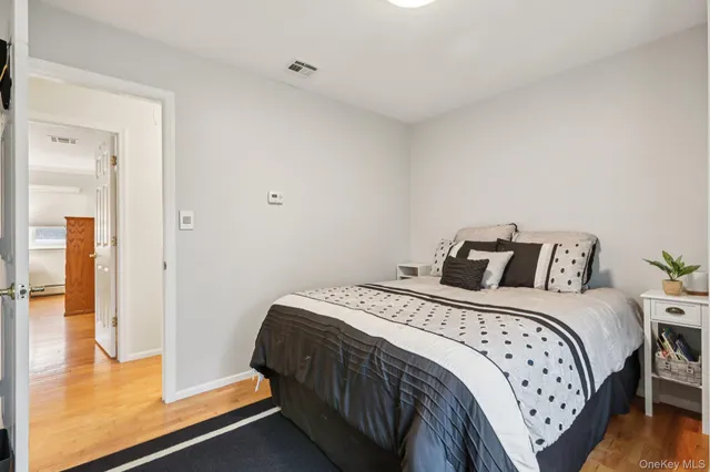 $840,000 | 4 Austin Way, Tappan, NY 10983