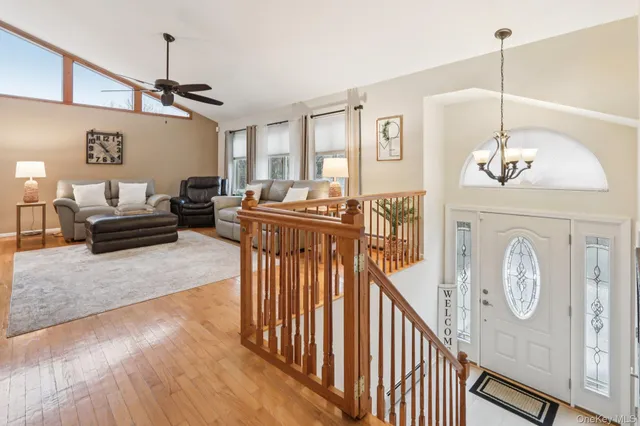 $840,000 | 4 Austin Way, Tappan, NY 10983