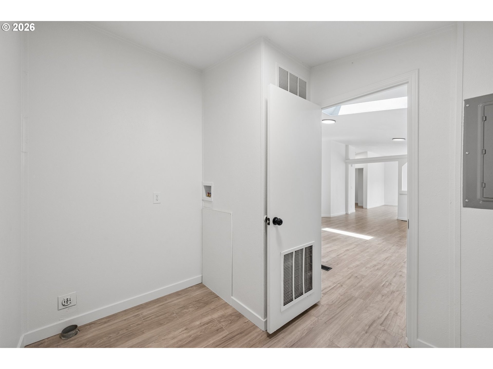 12420 Southeast Bush Street, Unit 1 Portland, OR 97236 - Photo 30 of 33