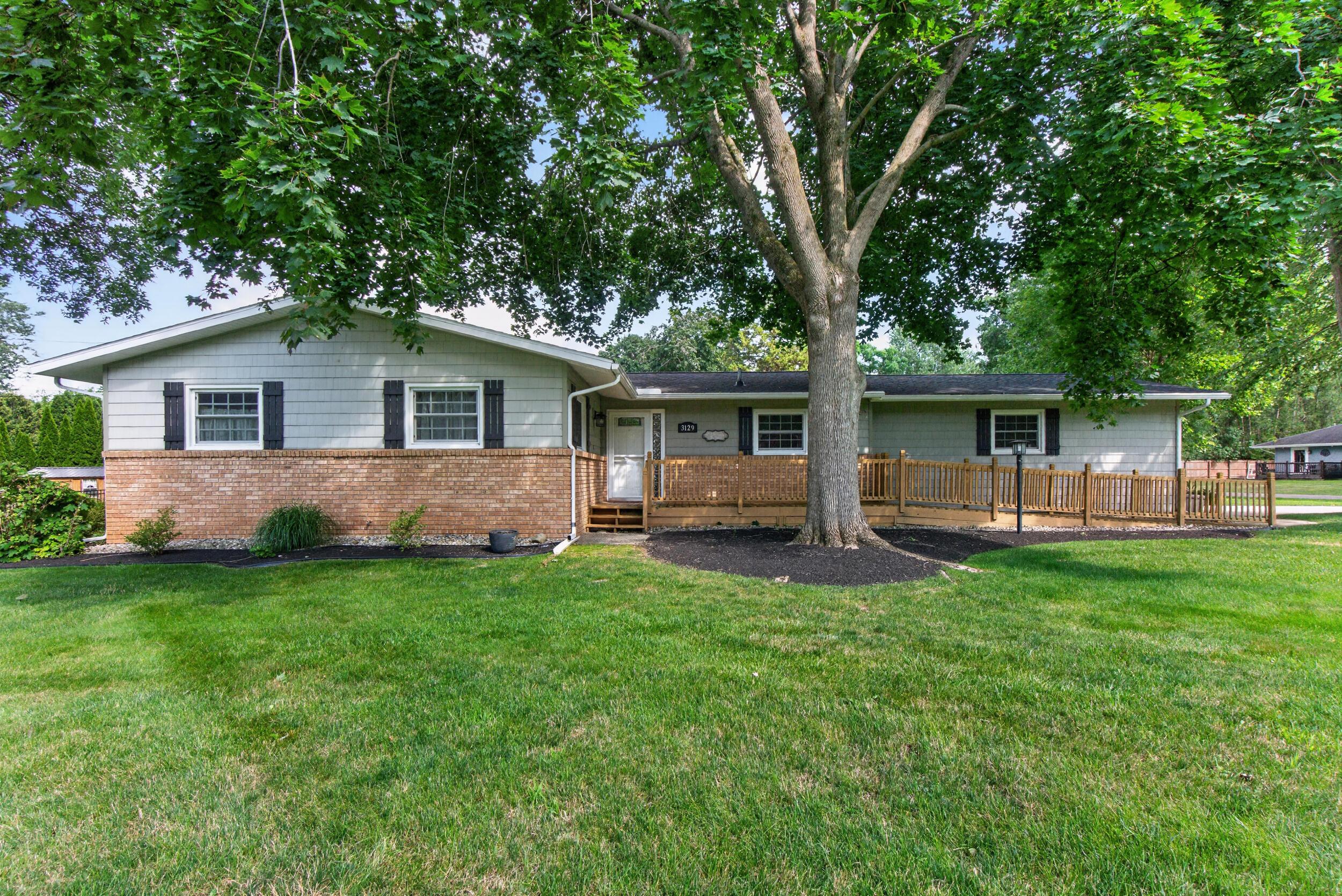 3129 Happy Valley Road Jackson, MI 49203 - Photo 9 of 88 5_3129 happy valley dr jackson mi - 0008