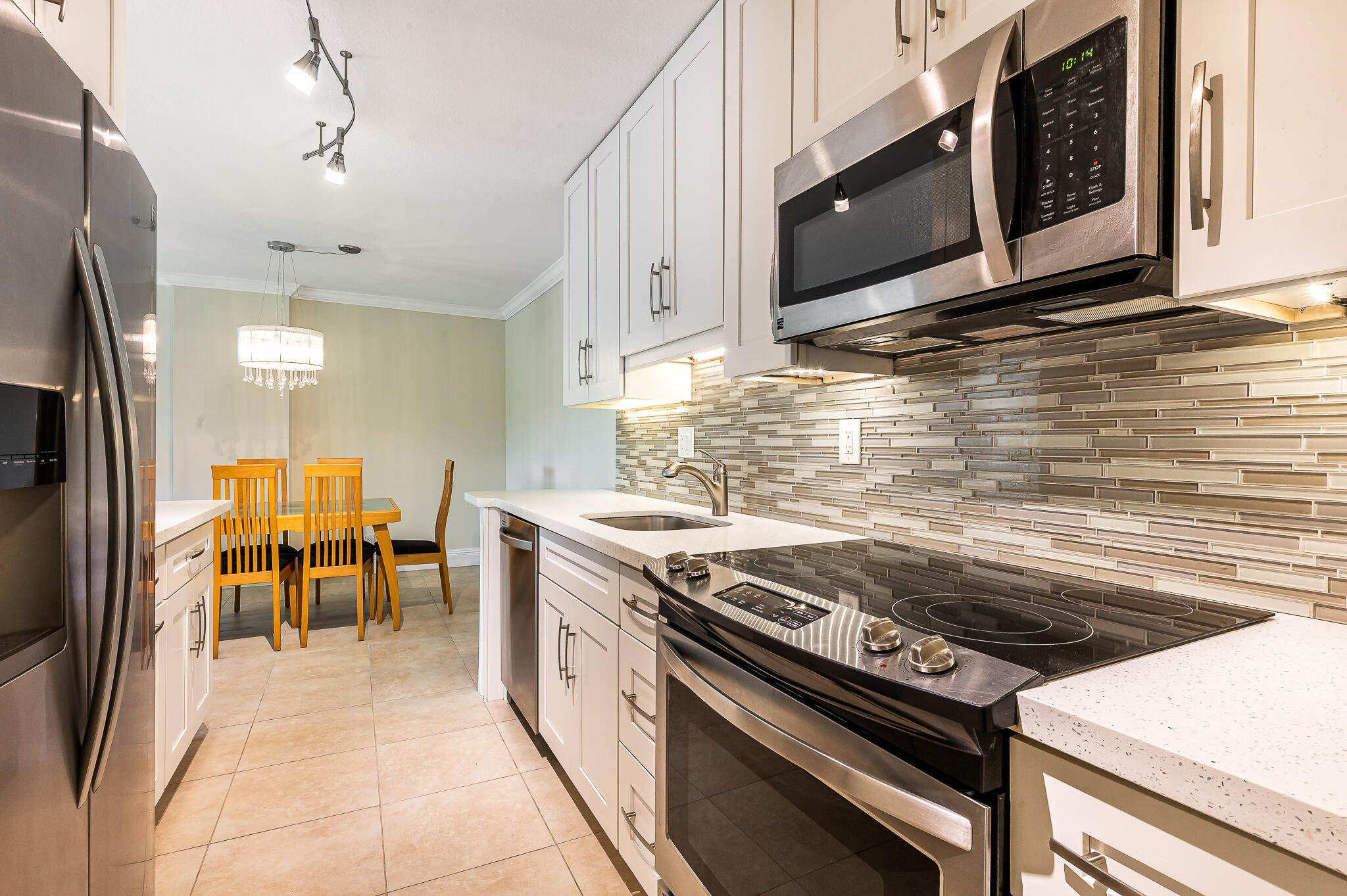 1111 South Ocean Boulevard, Unit 320 Boca Raton, FL 33432 - Photo 4 of 24 Stainless Steel Appliances