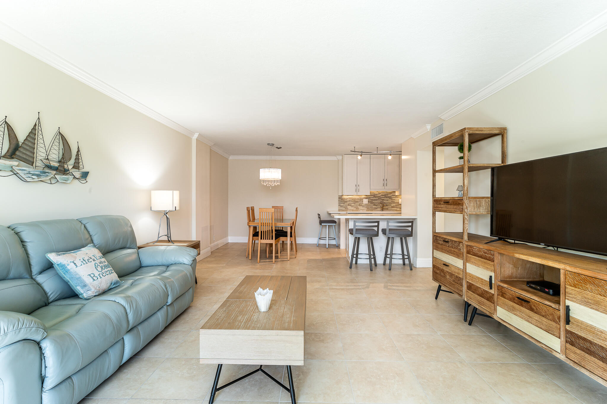 1111 South Ocean Boulevard, Unit 320 Boca Raton, FL 33432 - Photo 8 of 24 Living Room & Dining Room