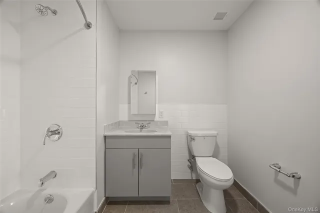 $2,395 | 56 Prospect Street, Unit 113, Yonkers, NY 10701