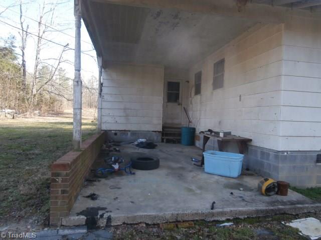 3703 Garner Road Snow Camp, NC 27349 - Photo 5 of 30 Gallery Image 5