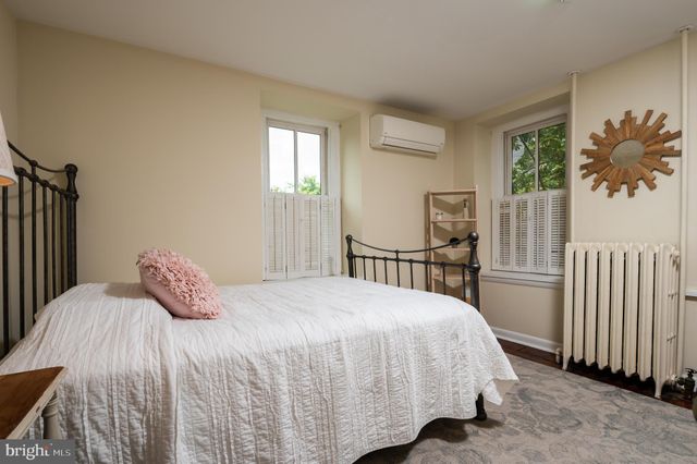 $550,000 | 104 West Gravers Lane, Philadelphia, PA 19118