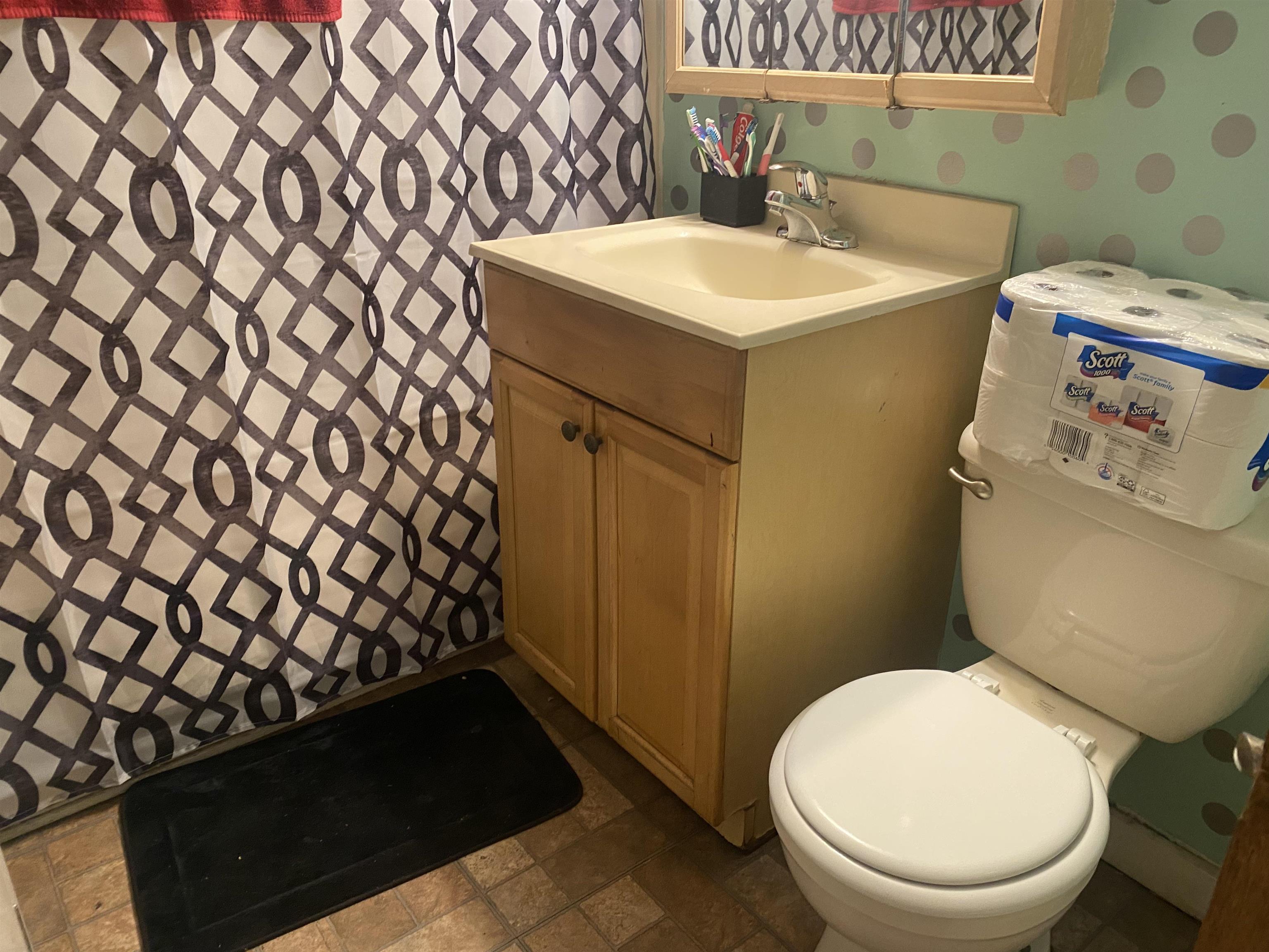 21 Elm Street Manchester, NH 03101 - Photo 7 of 27