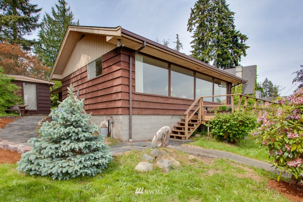 15958-15972 Virginia Point Road Northeast Poulsbo, WA 98370 - Photo 11 of 24 Gallery Image 11